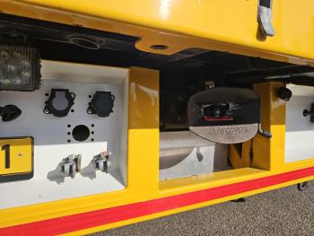 R490 8X2*6 / HMF 50TM + JIB / NL-TRUCK
